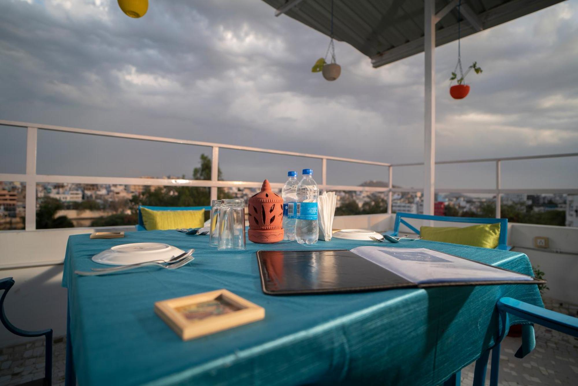 Soham Haveli Udaipur Hostel Екстериор снимка