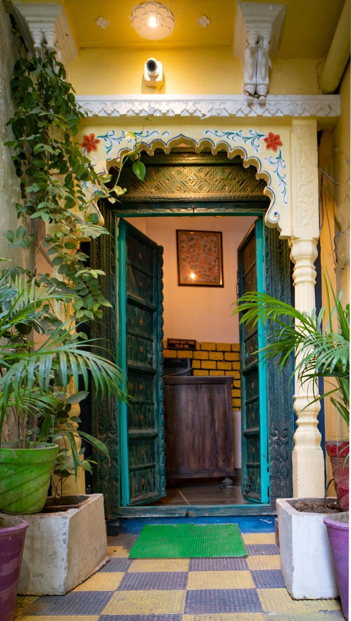 Soham Haveli Udaipur Hostel Екстериор снимка